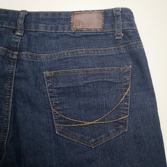 Bluenotes Ladies Size 31/30 Skinny Flare Carly Medium/Dark Wash Blue Jeans - Picture 7 of 14